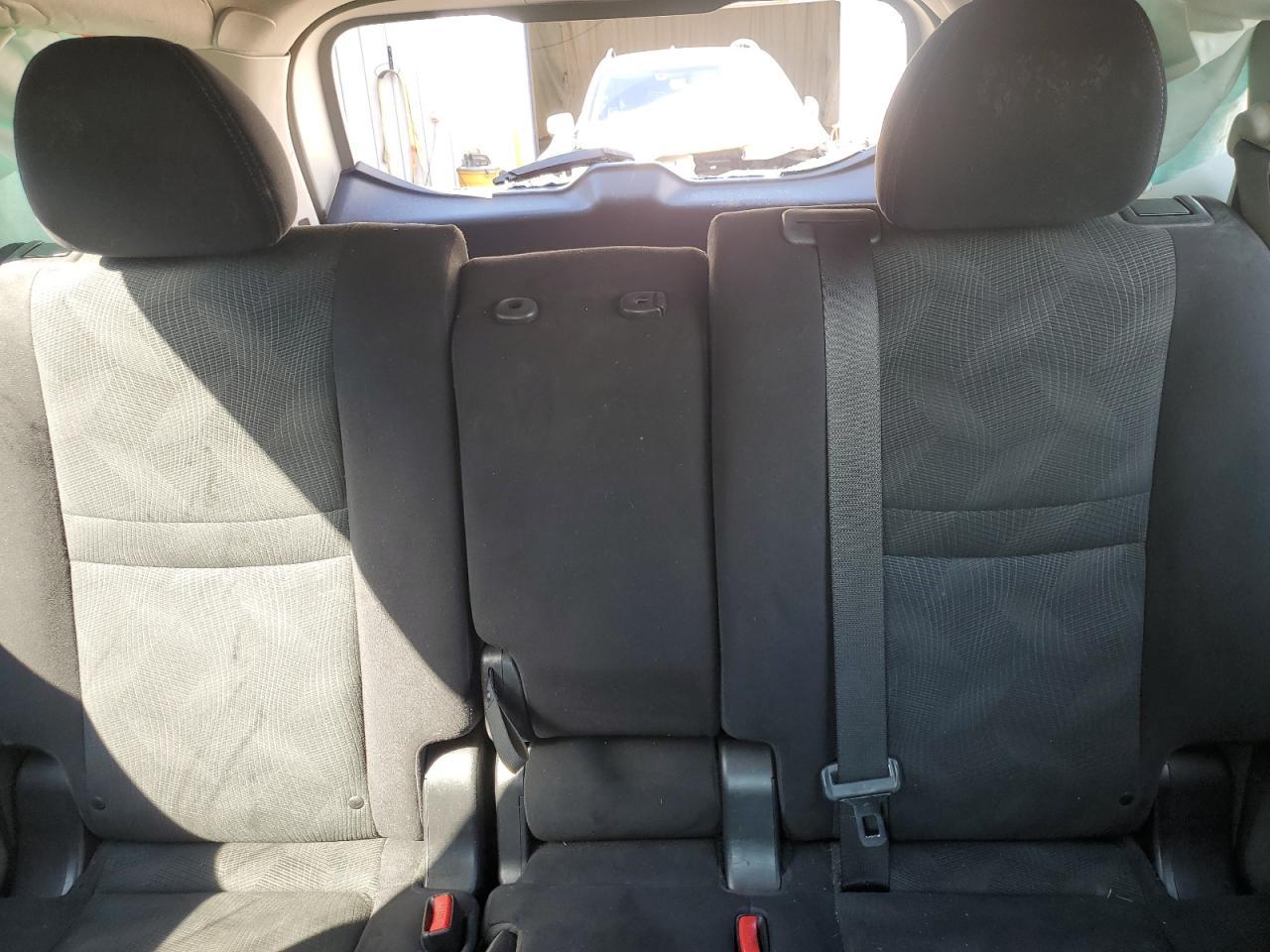 2014 NISSAN ROGUE