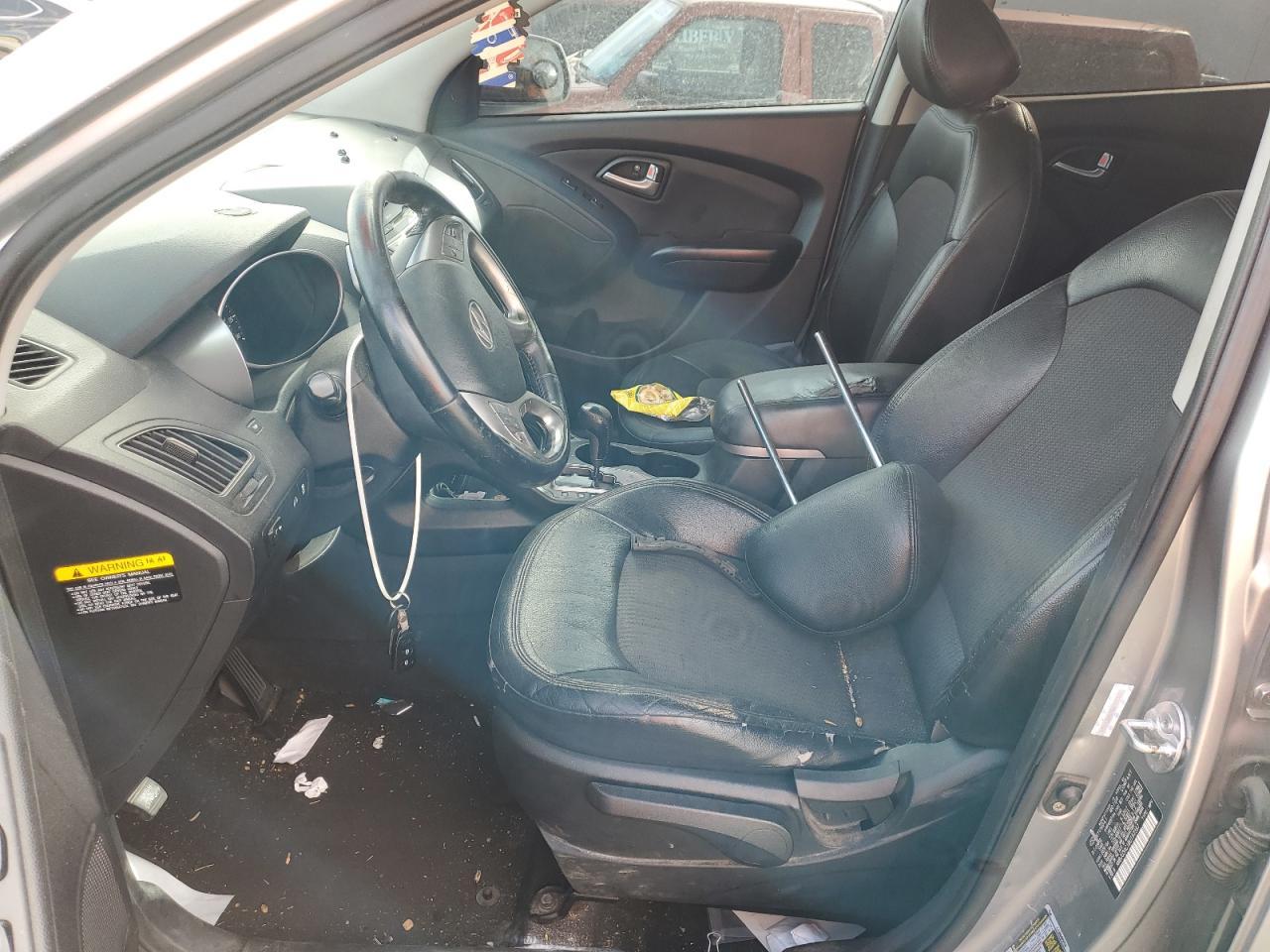 2011 HYUNDAI TUCSON