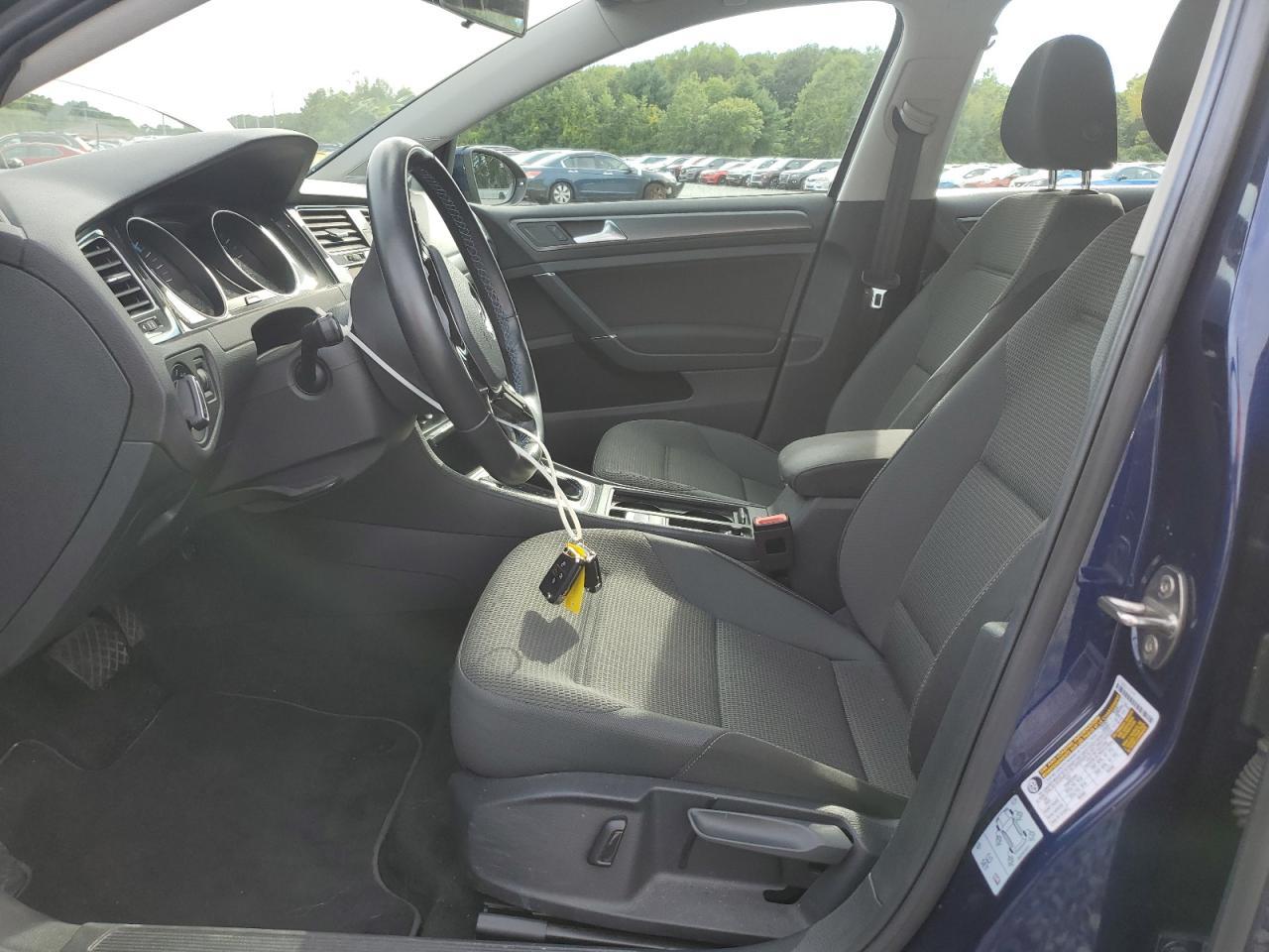2019 VOLKSWAGEN e-Golf