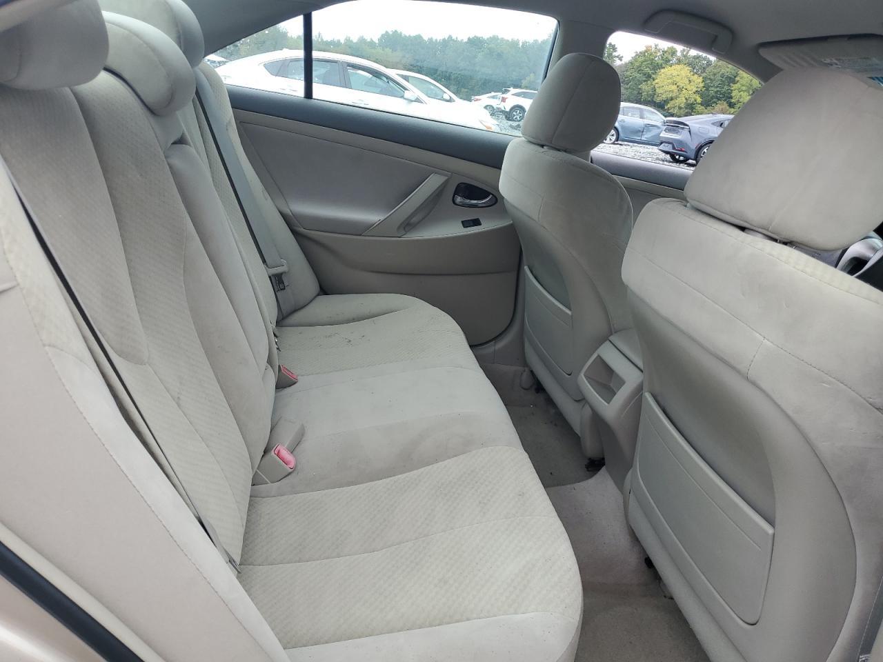 2009 TOYOTA CAMRY