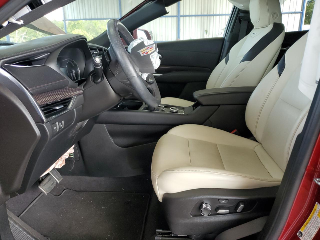 2020 CADILLAC XT4