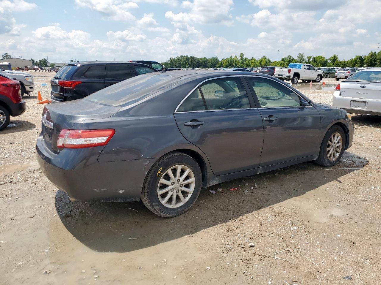 2010 TOYOTA CAMRY