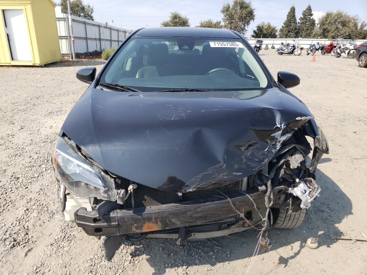 2017 TOYOTA COROLLA