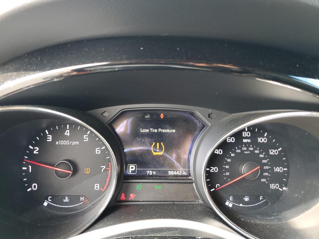 2016 KIA SEDONA
