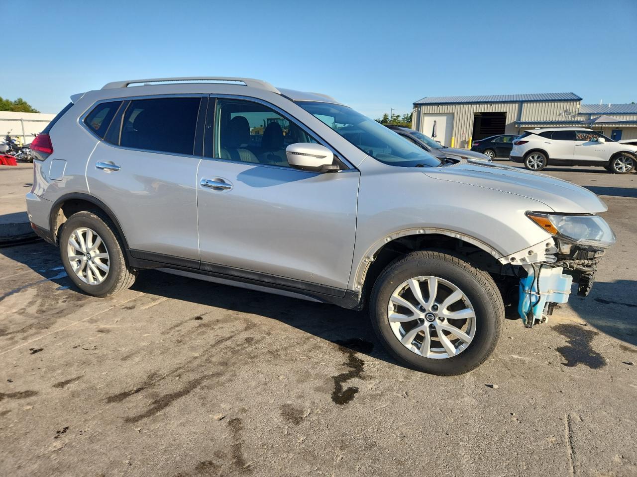 2017 NISSAN ROGUE
