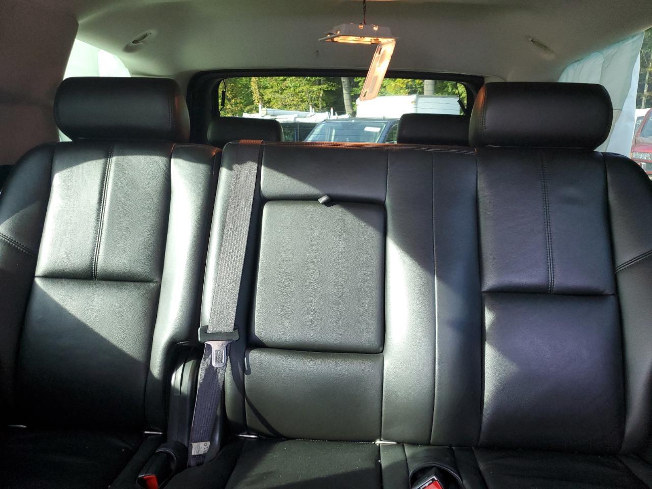 2010 CHEVROLET Tahoe