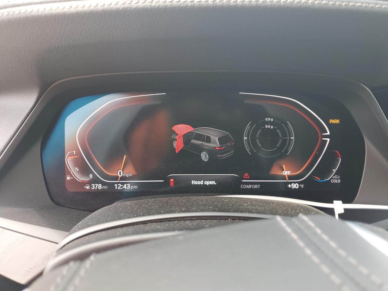 2022 BMW X7
