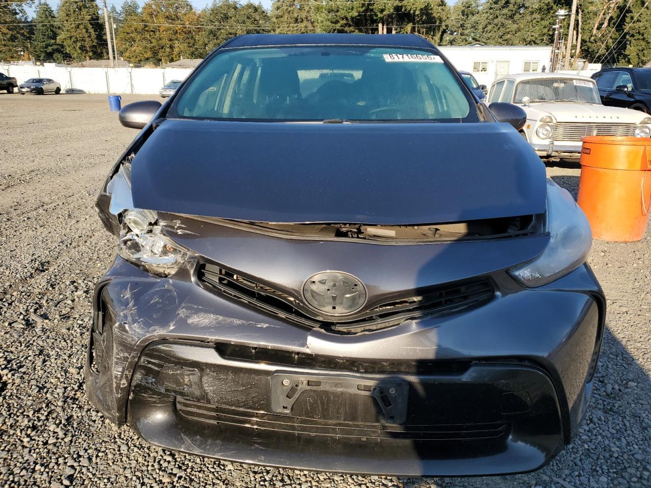 2016 TOYOTA PRIUS V