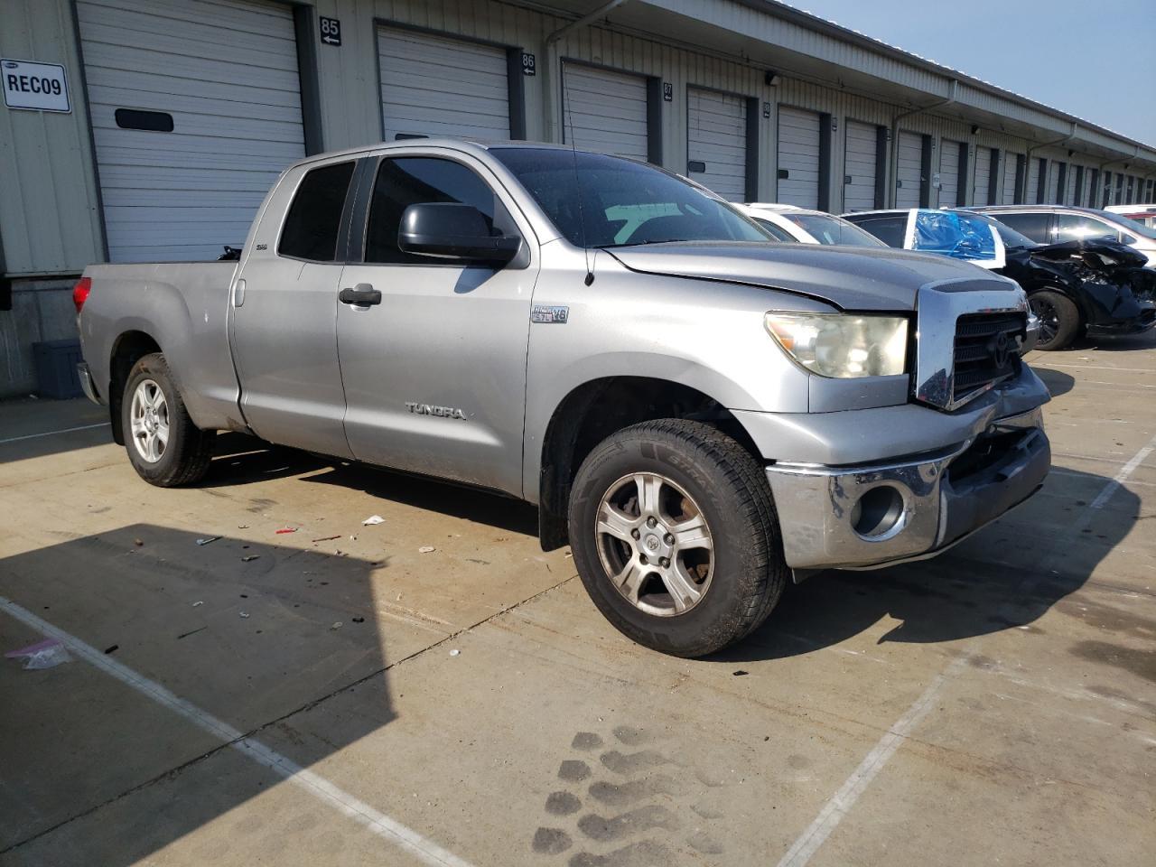 2008 TOYOTA TUNDRA