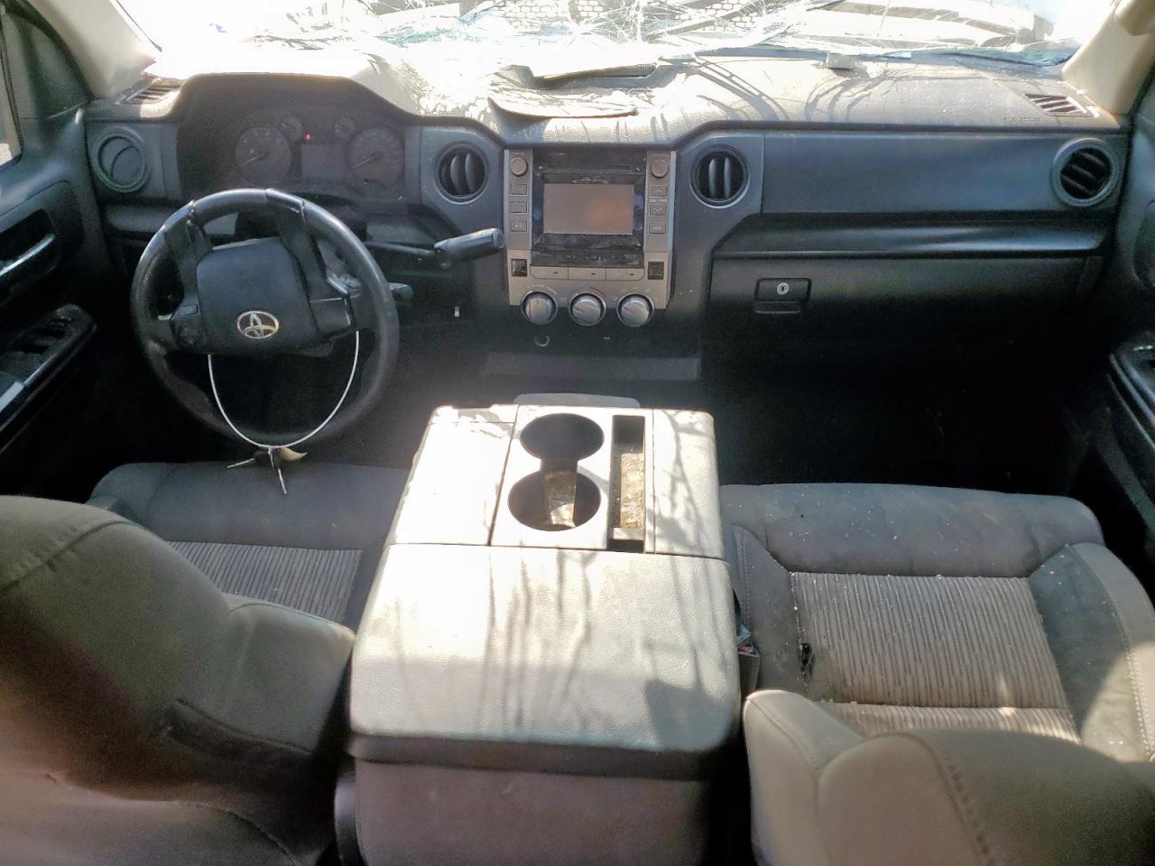 2017 TOYOTA TUNDRA
