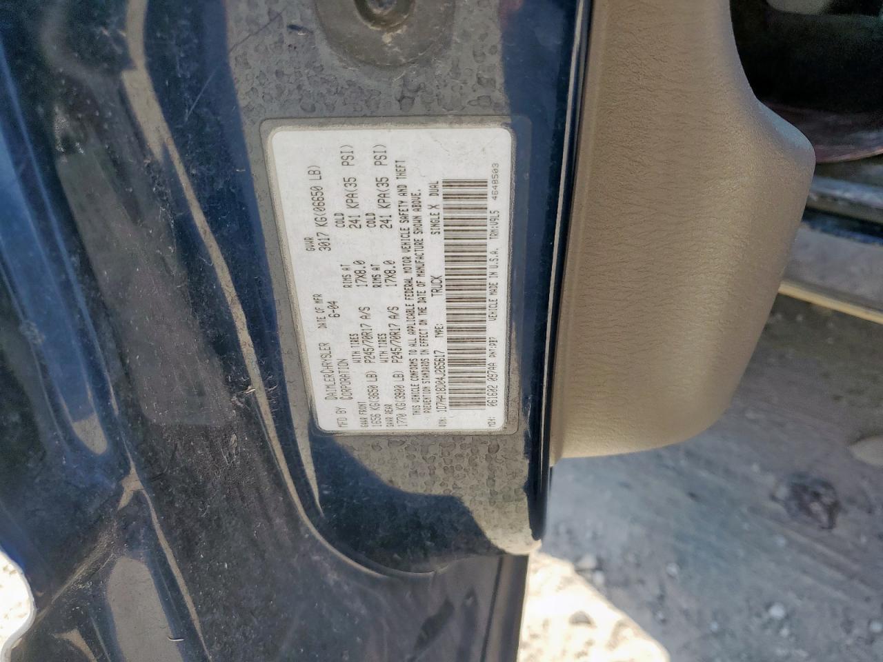 2004 DODGE RAM 1500
