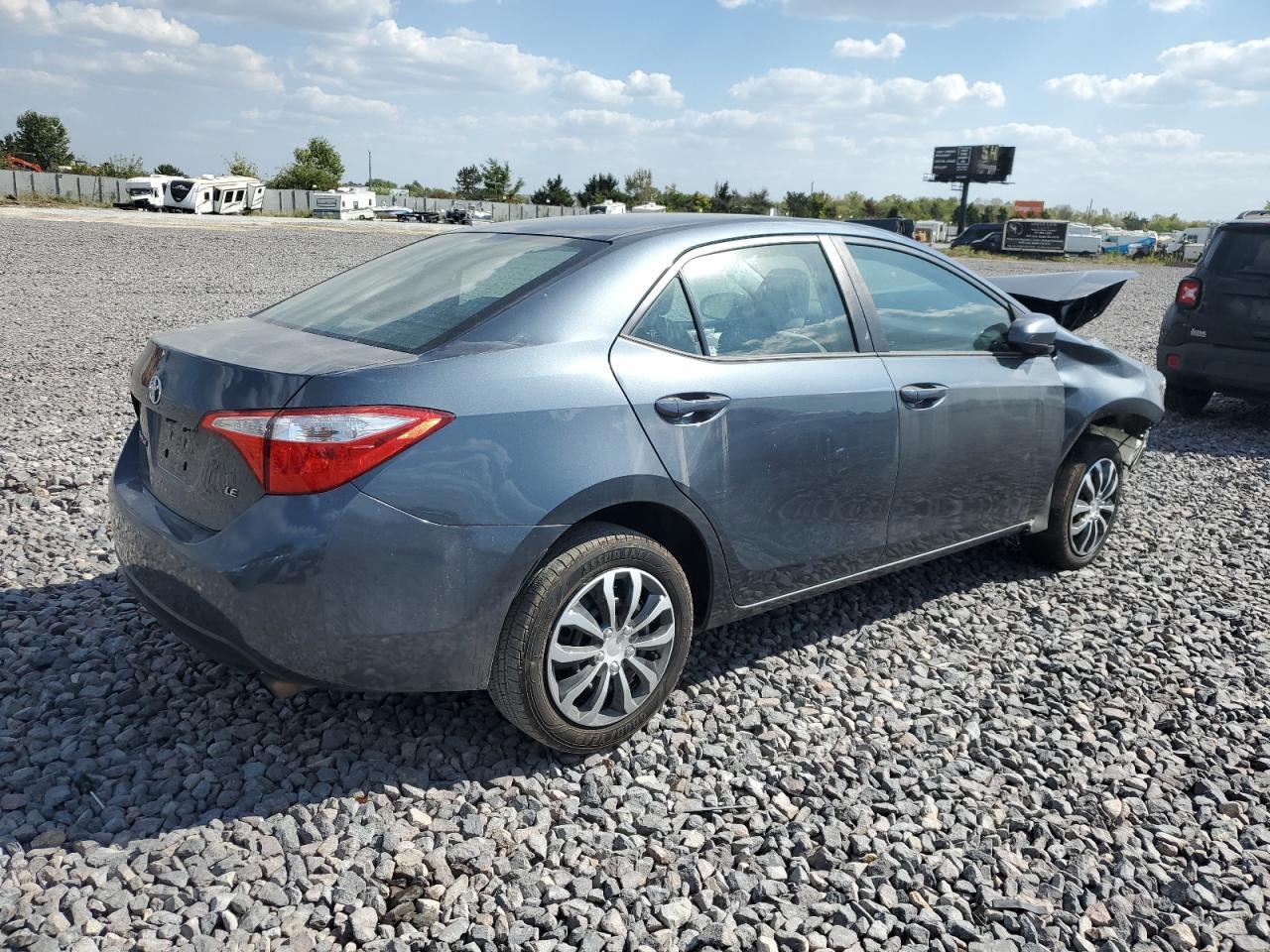 2015 TOYOTA COROLLA