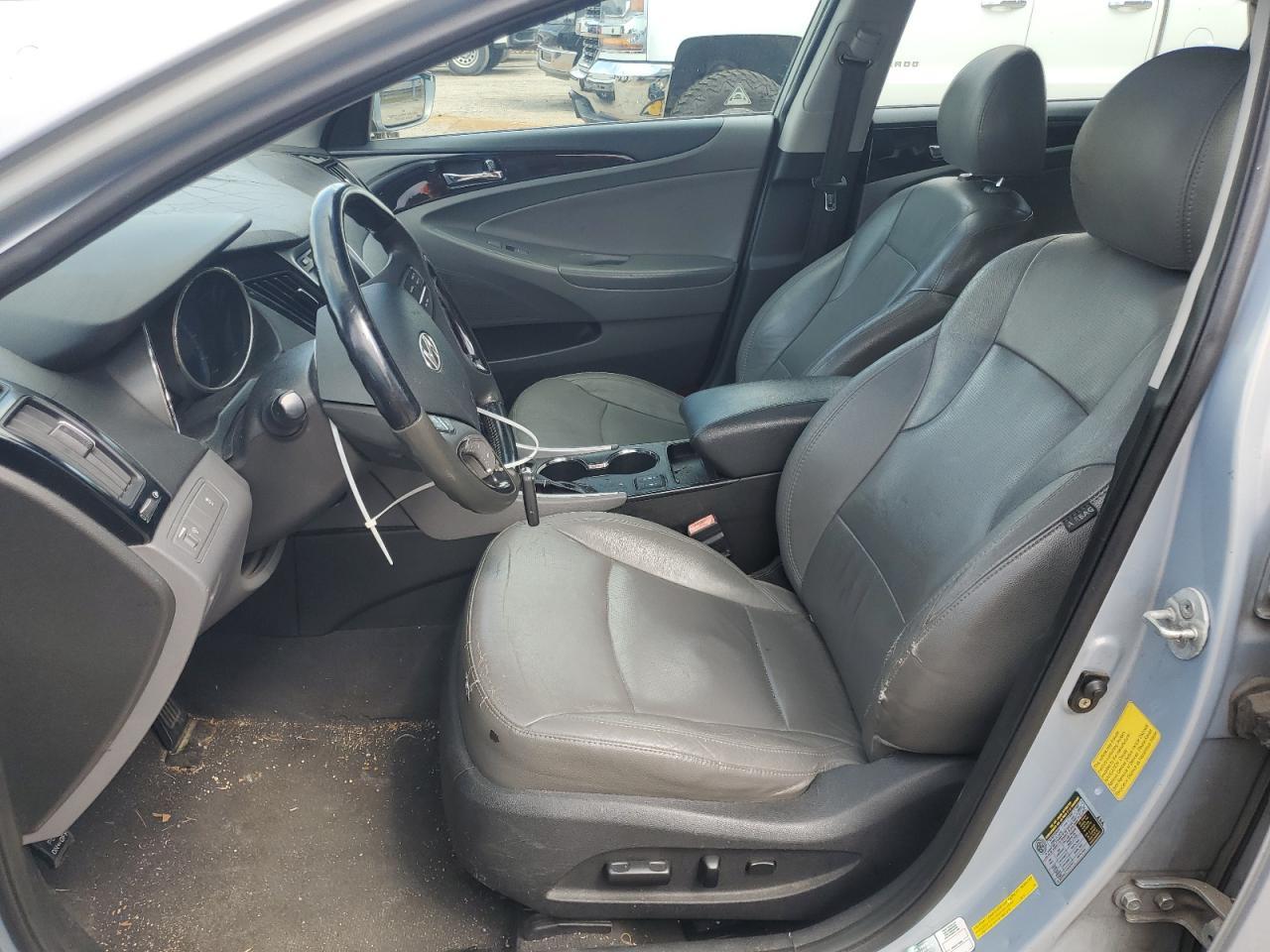 2011 HYUNDAI SONATA