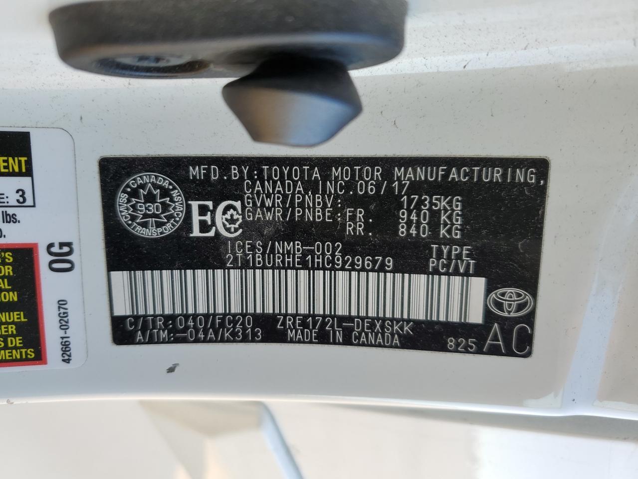 2017 TOYOTA COROLLA