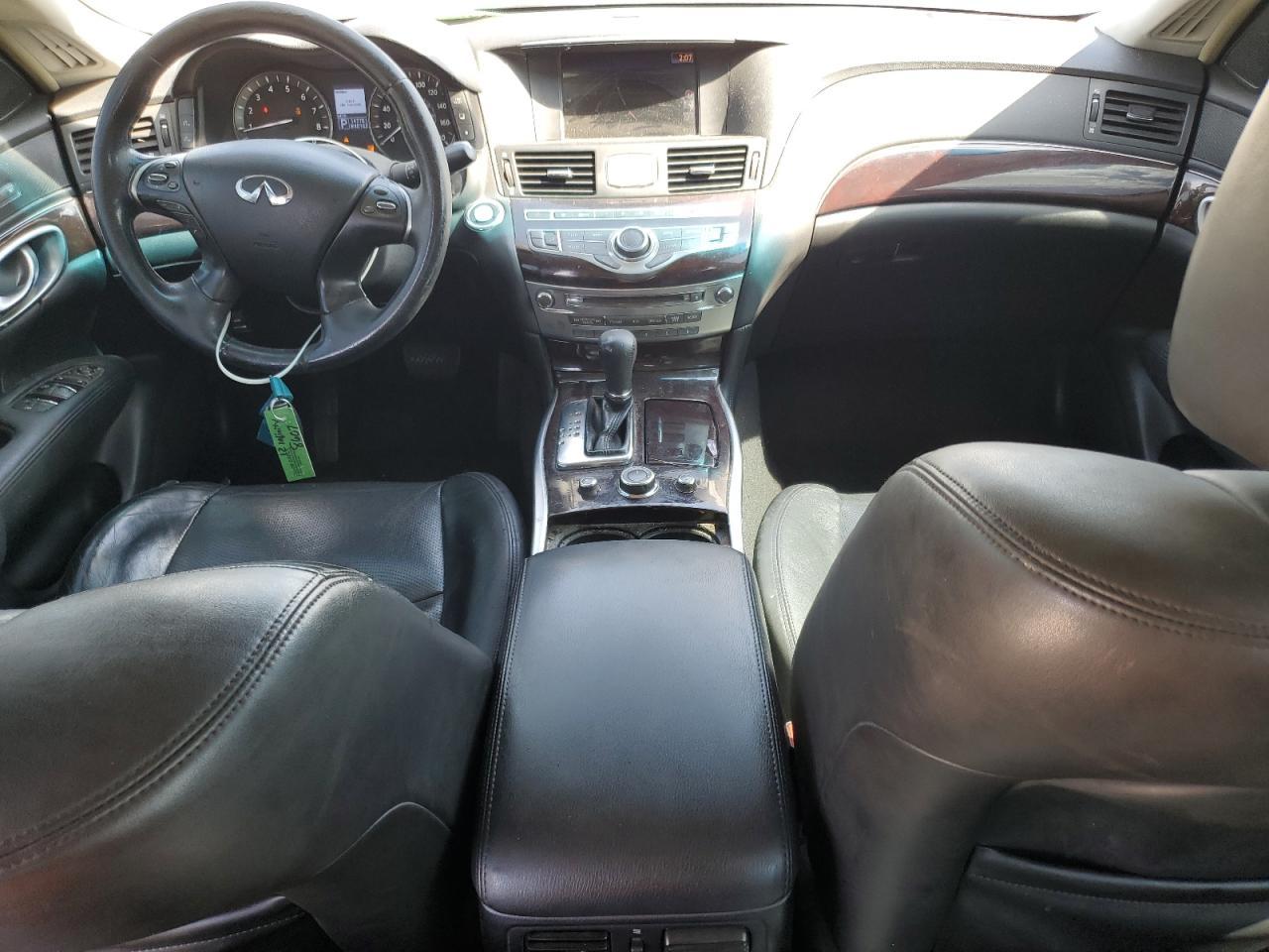 2012 INFINITI M37