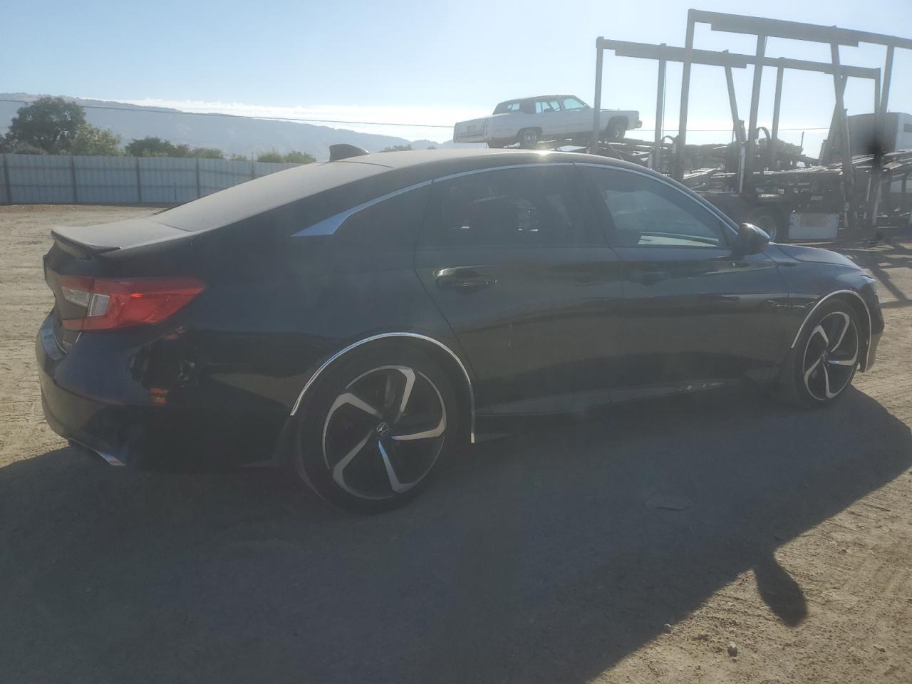 2018 HONDA ACCORD