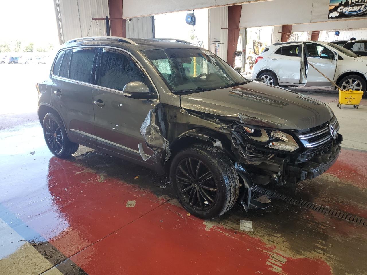 2016 VOLKSWAGEN TIGUAN