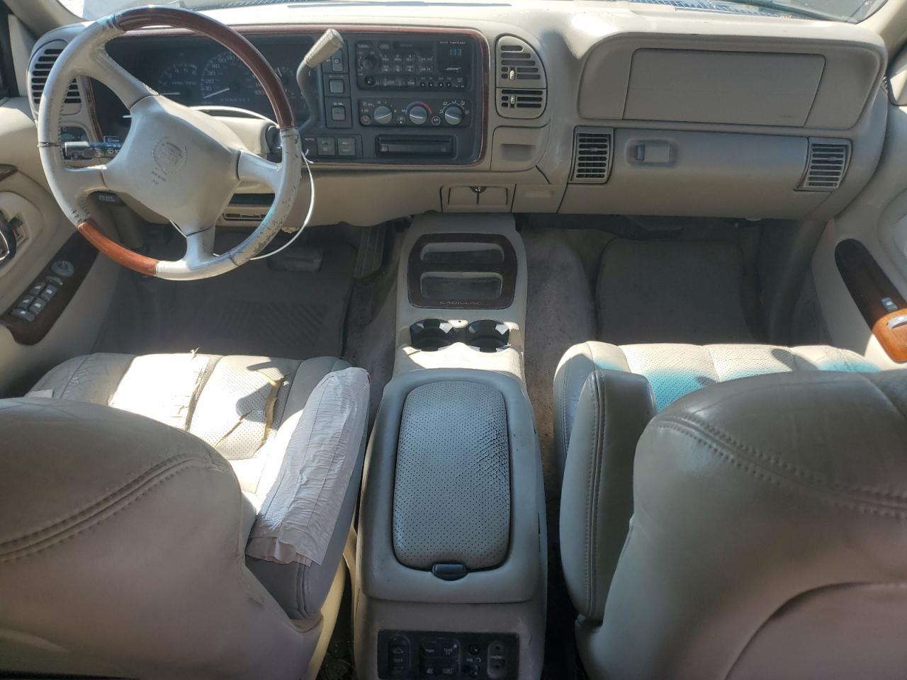 2000 CADILLAC ESCALADE