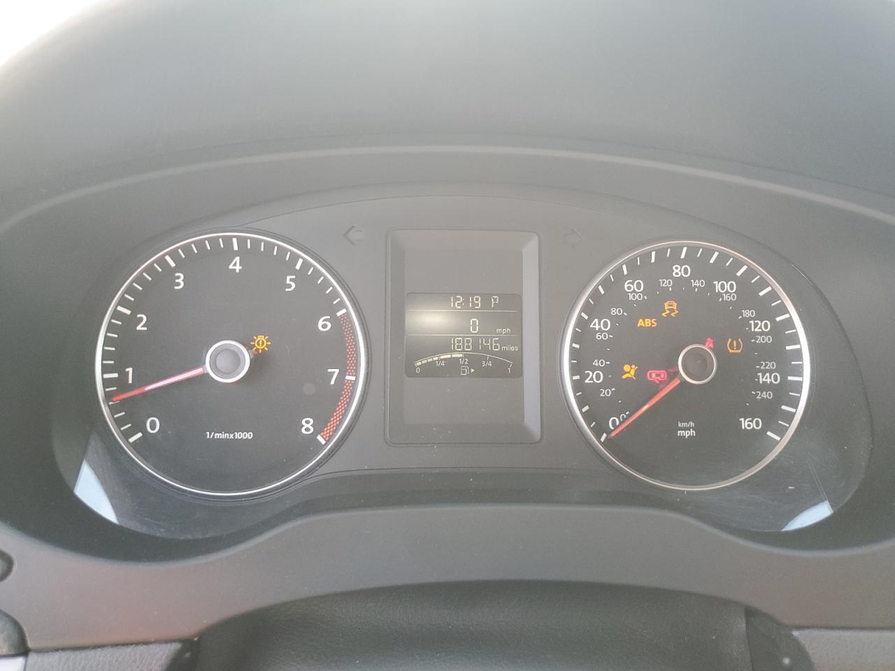 2013 VOLKSWAGEN JETTA
