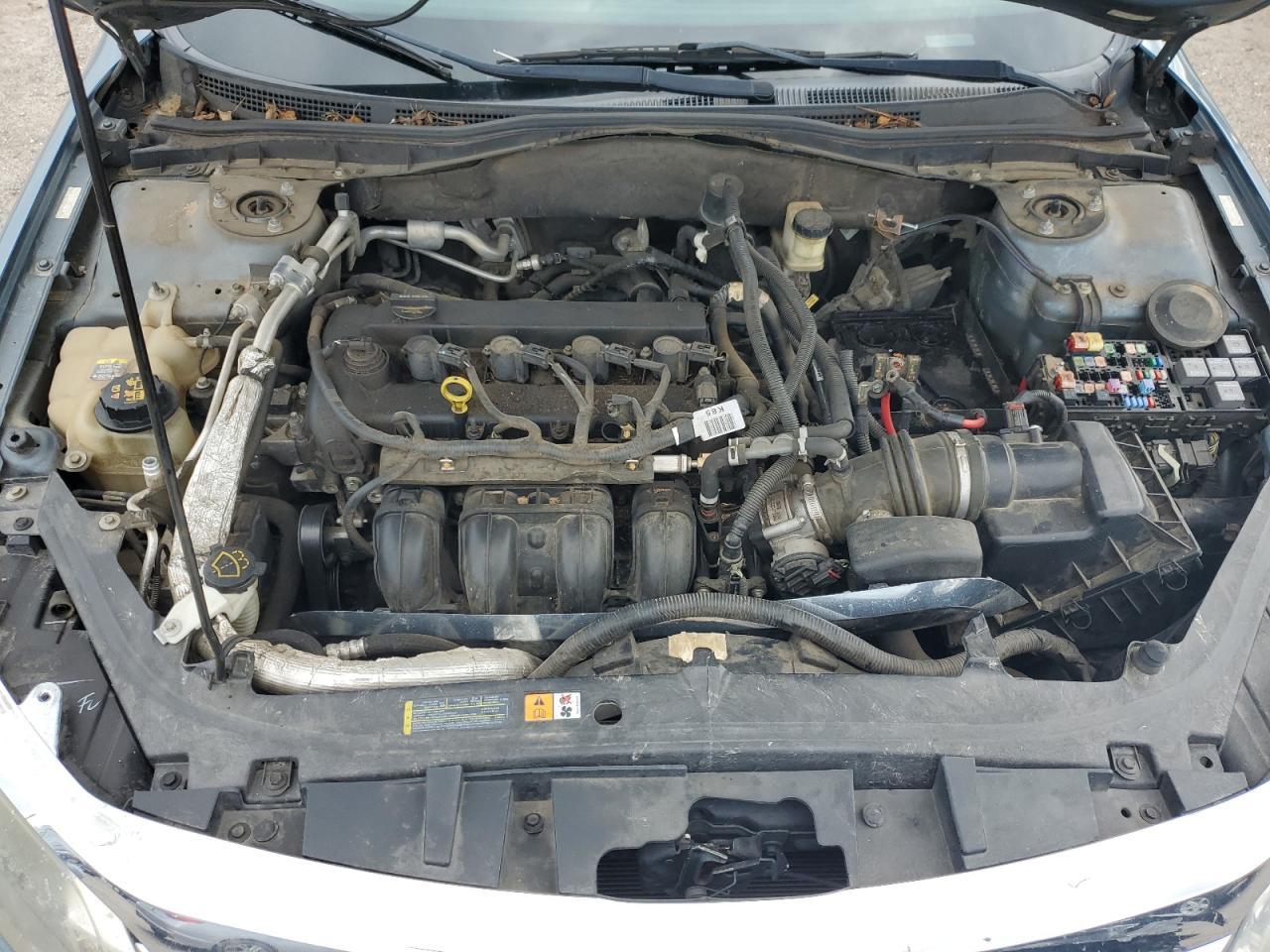 2011 FORD FUSION