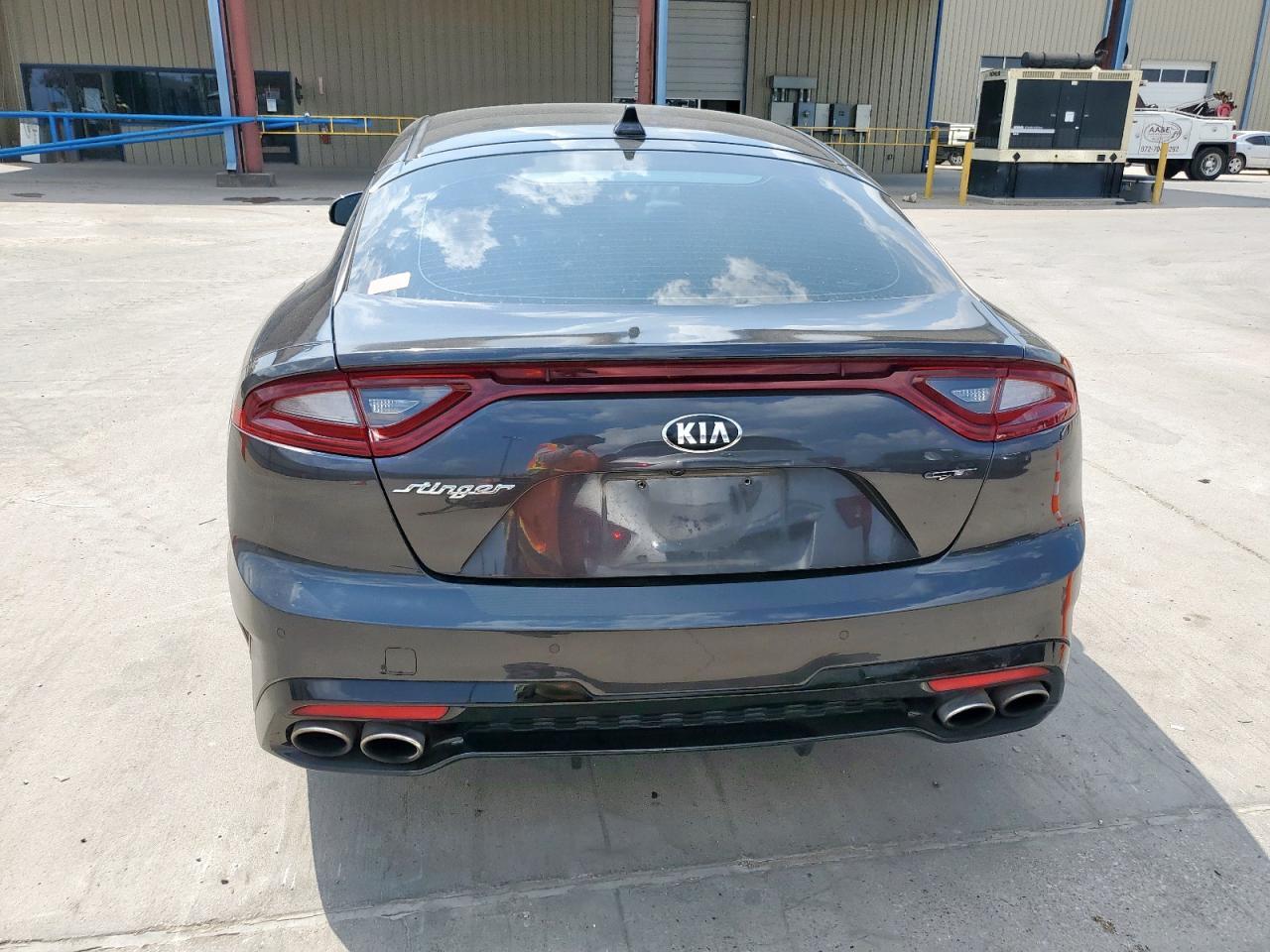 2019 KIA Stinger