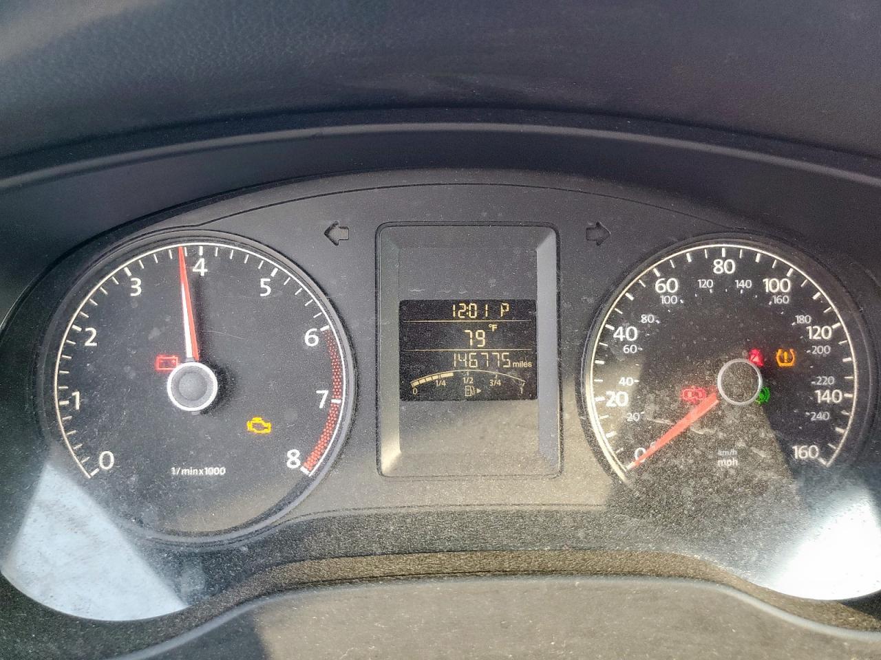2014 VOLKSWAGEN JETTA