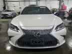 2019 LEXUS Es