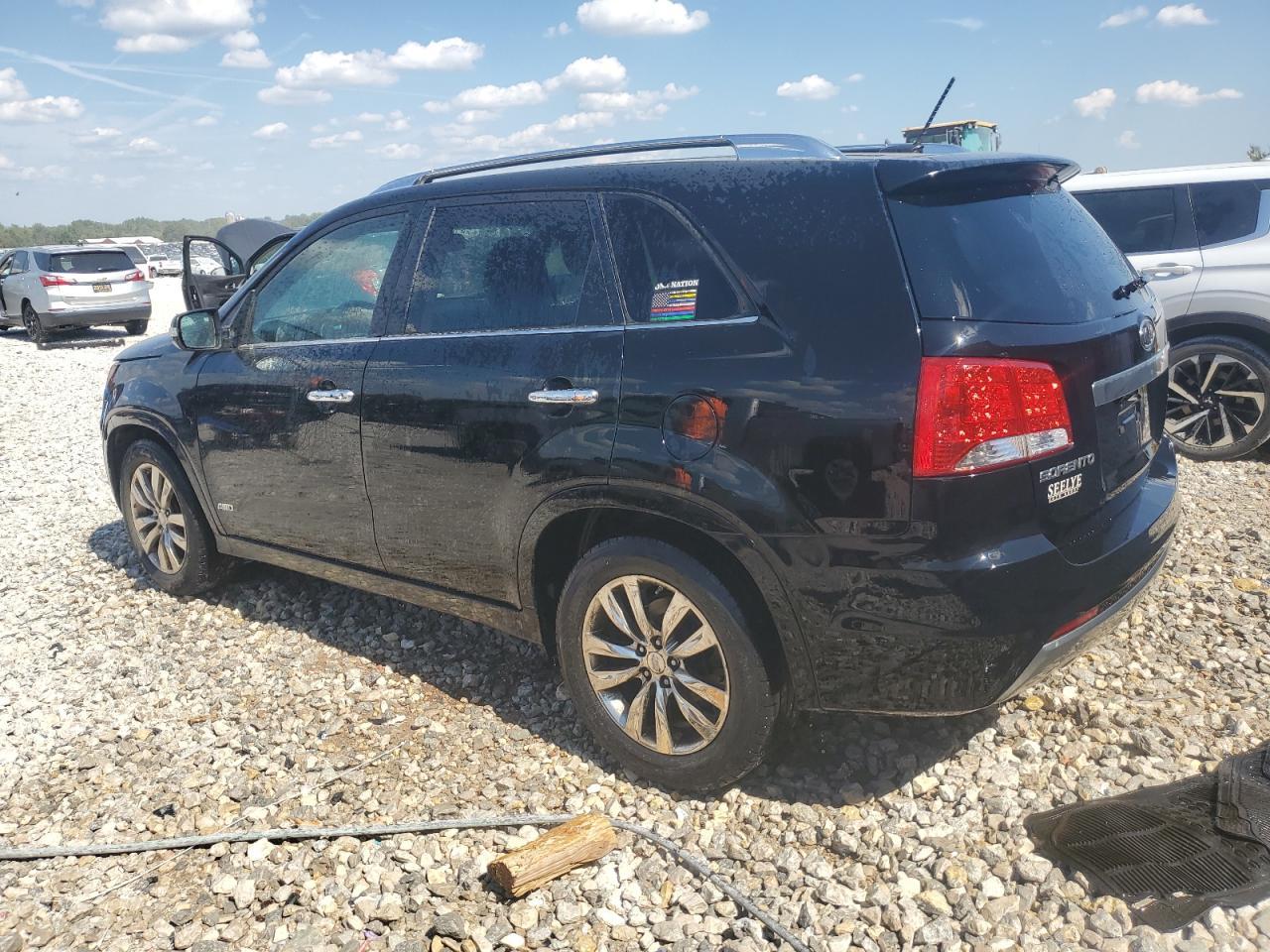 2011 KIA SORENTO