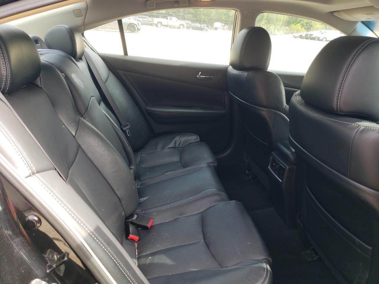 2014 NISSAN Maxima