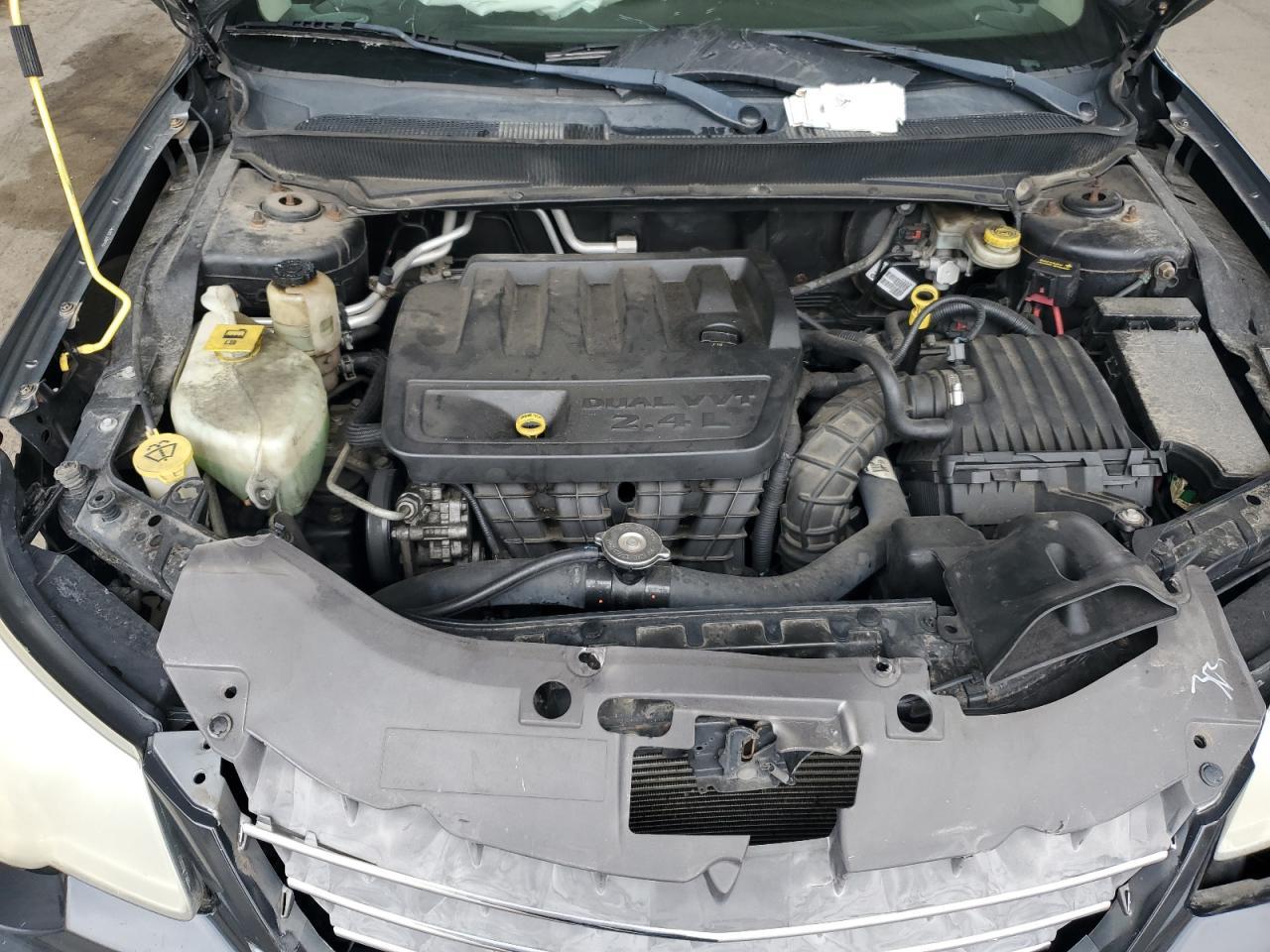 2010 CHRYSLER Sebring