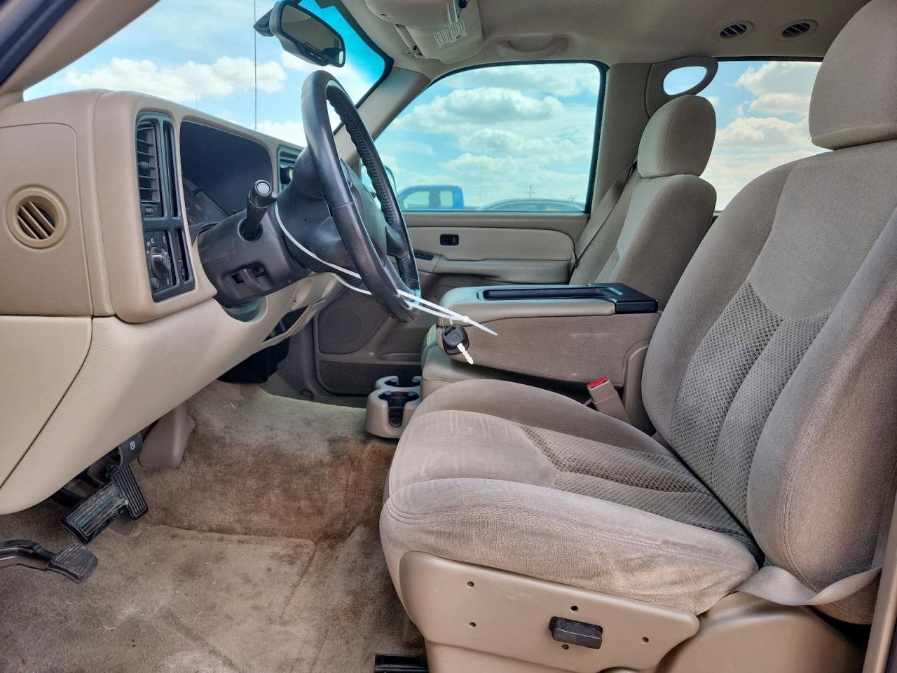 2003 CHEVROLET Suburban