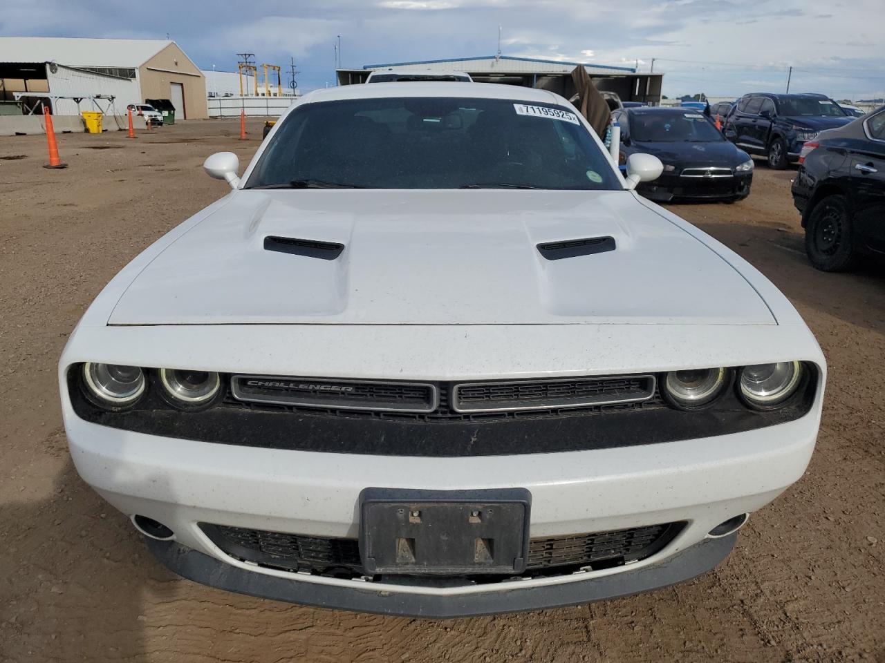 2017 DODGE Challenger