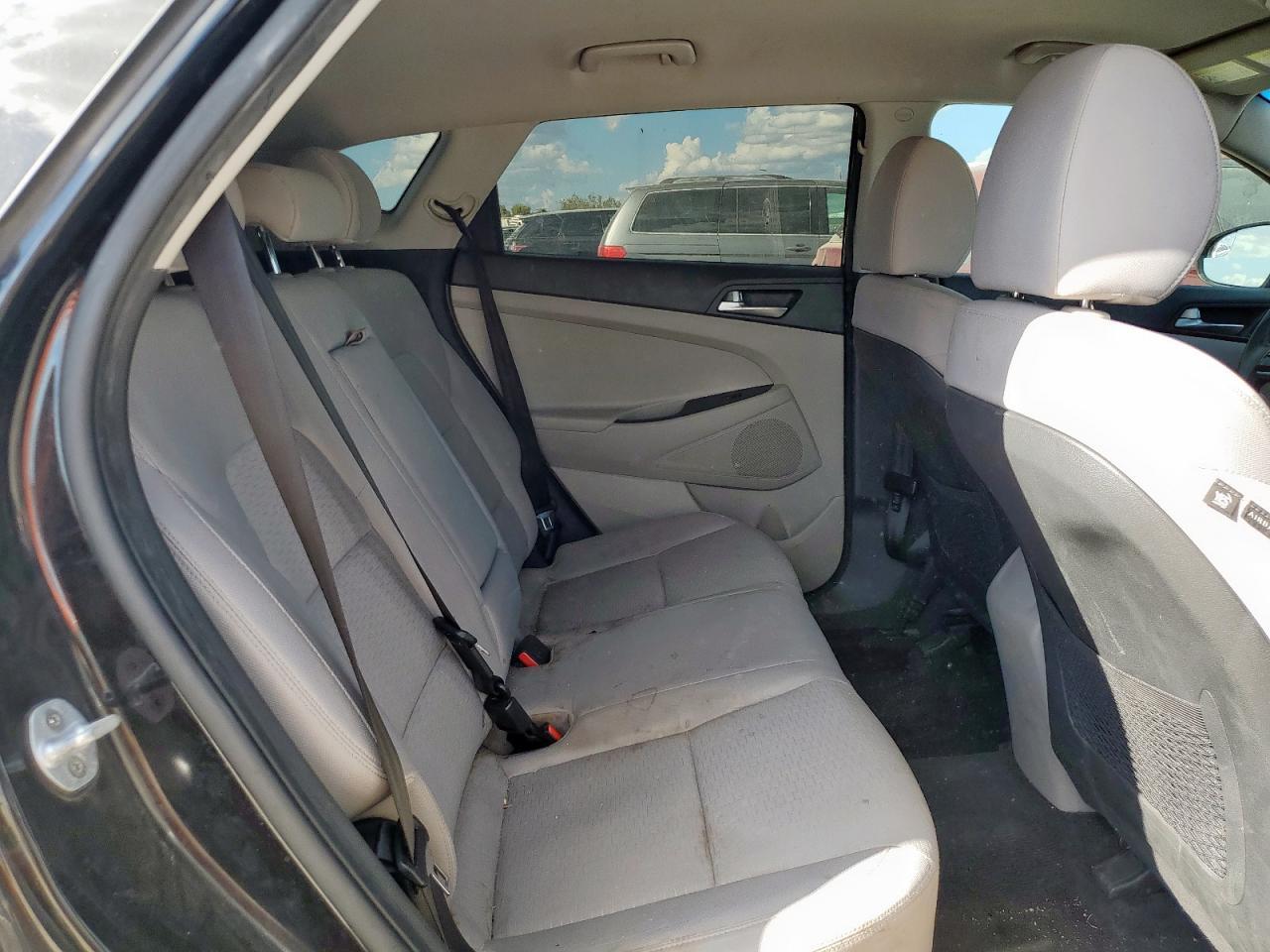 2019 HYUNDAI TUCSON