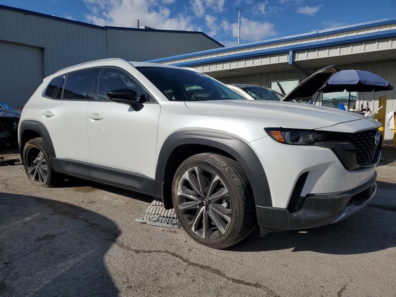 2024 MAZDA CX-50