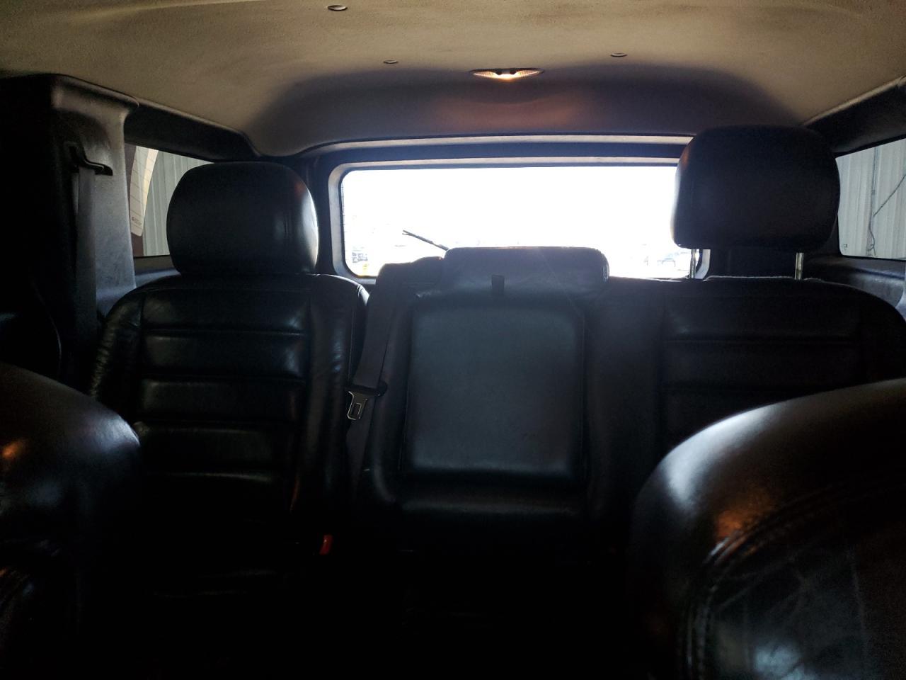 2005 HUMMER H2