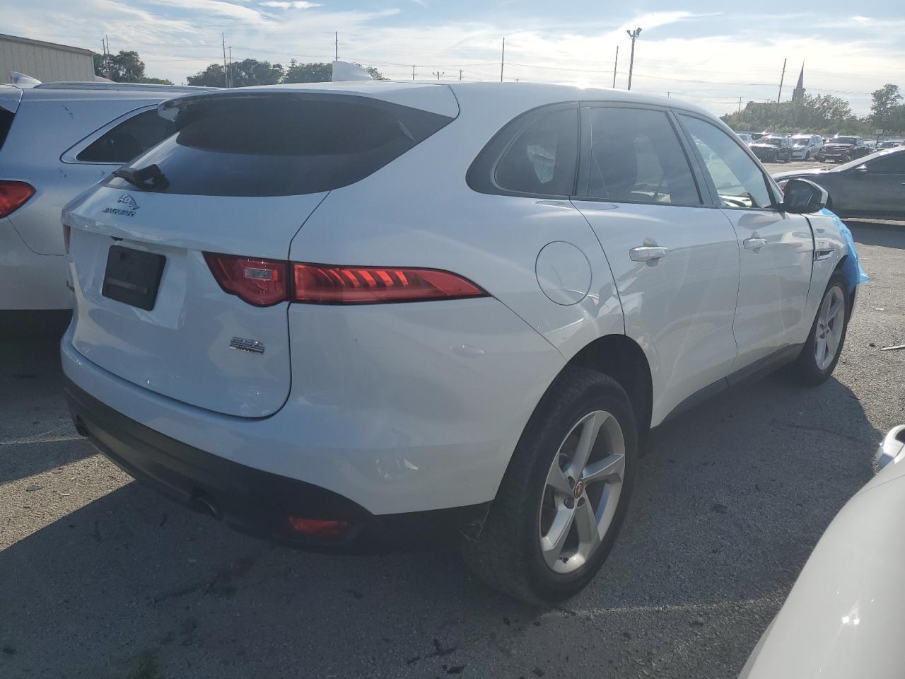 2018 JAGUAR F-Pace