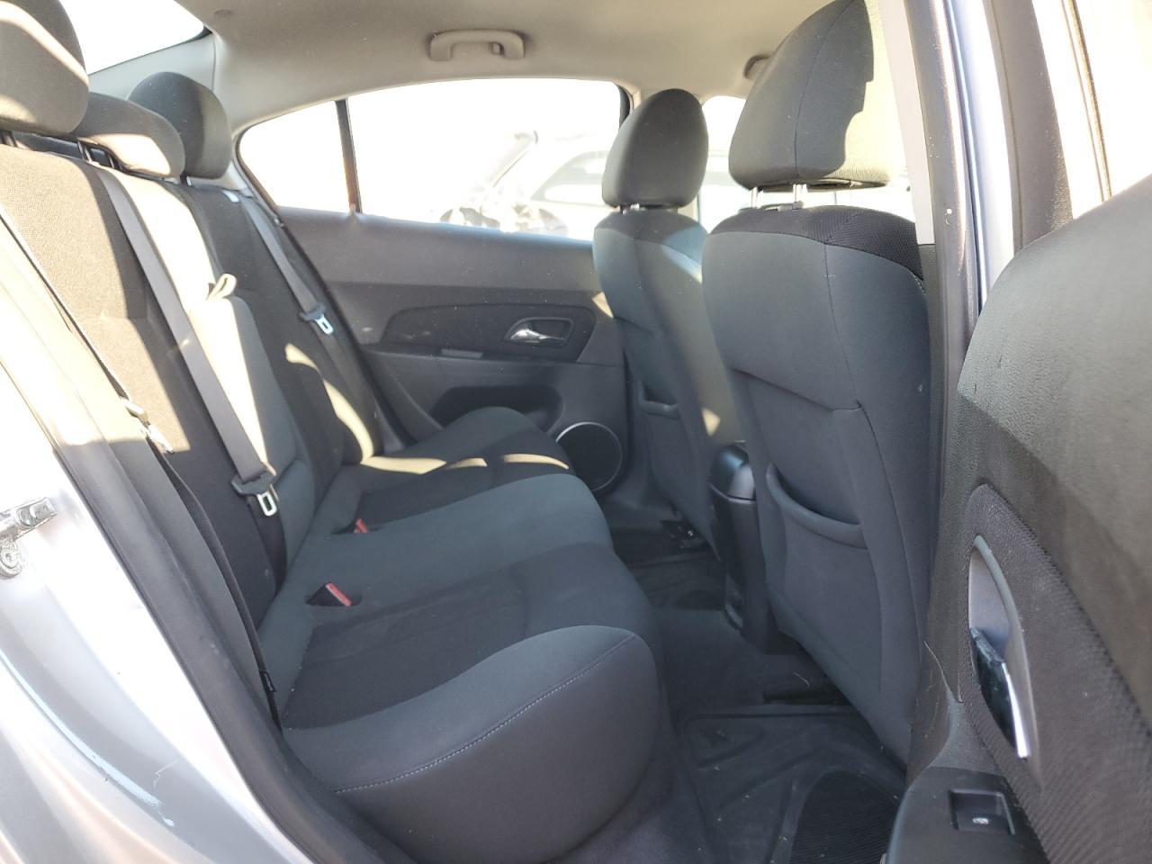 2011 CHEVROLET CRUZE