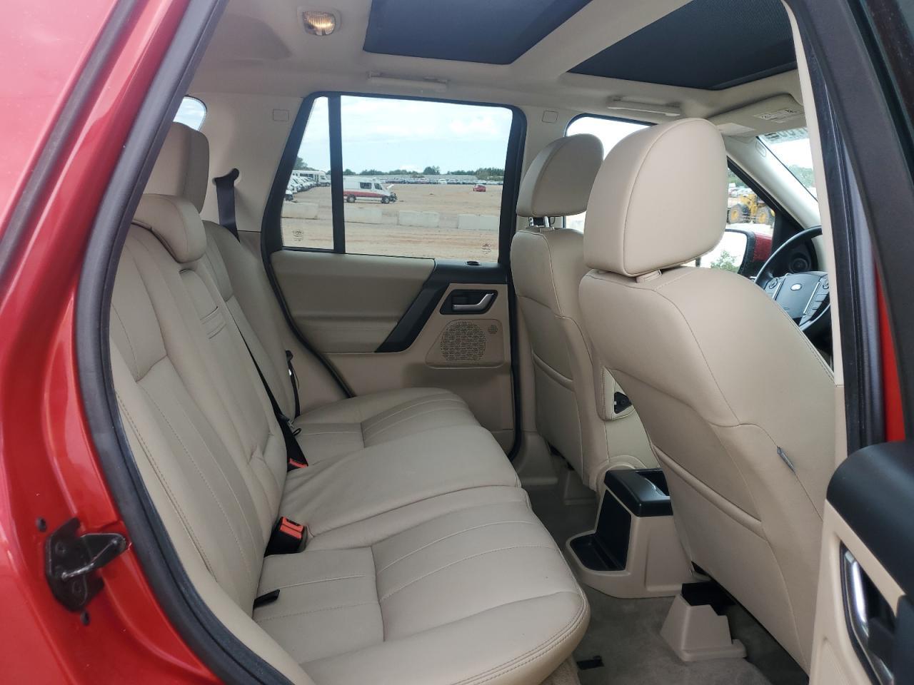 2013 LAND ROVER LR2