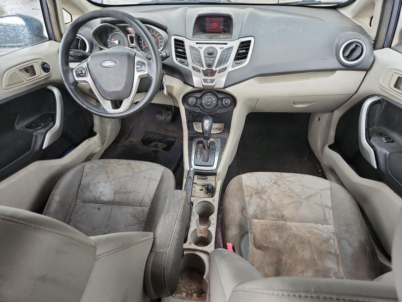 2012 FORD Fiesta