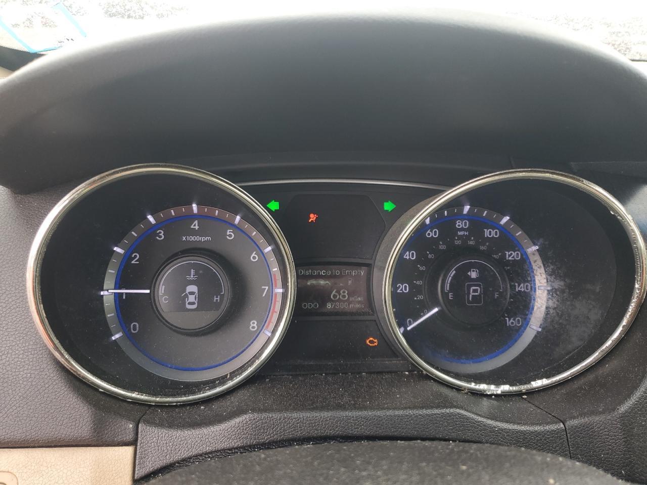2011 HYUNDAI SONATA