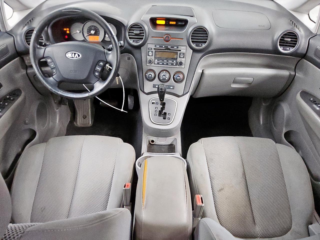 2007 KIA RONDO