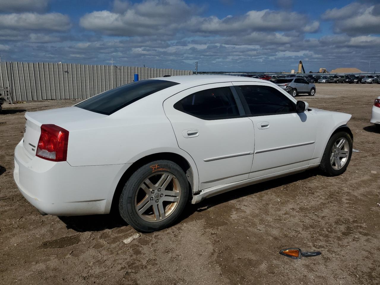 2010 DODGE CHARGER