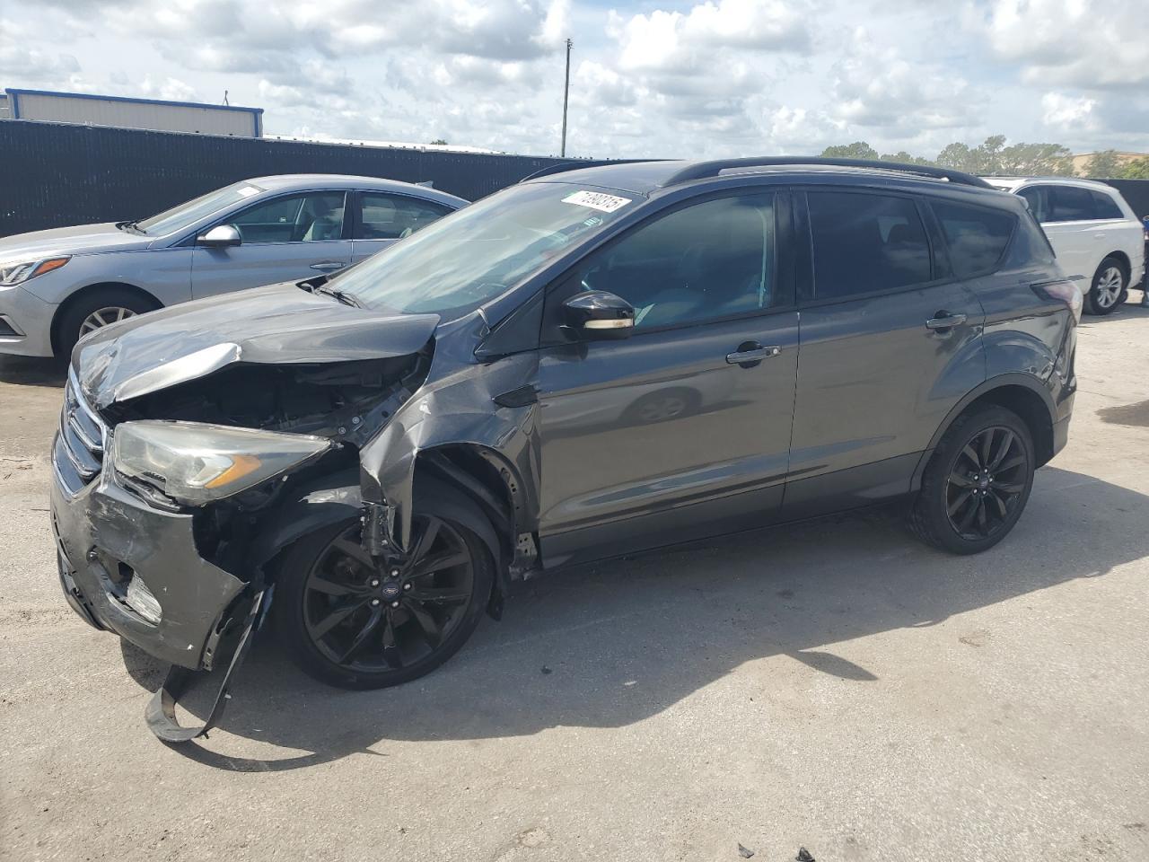 2017 FORD ESCAPE