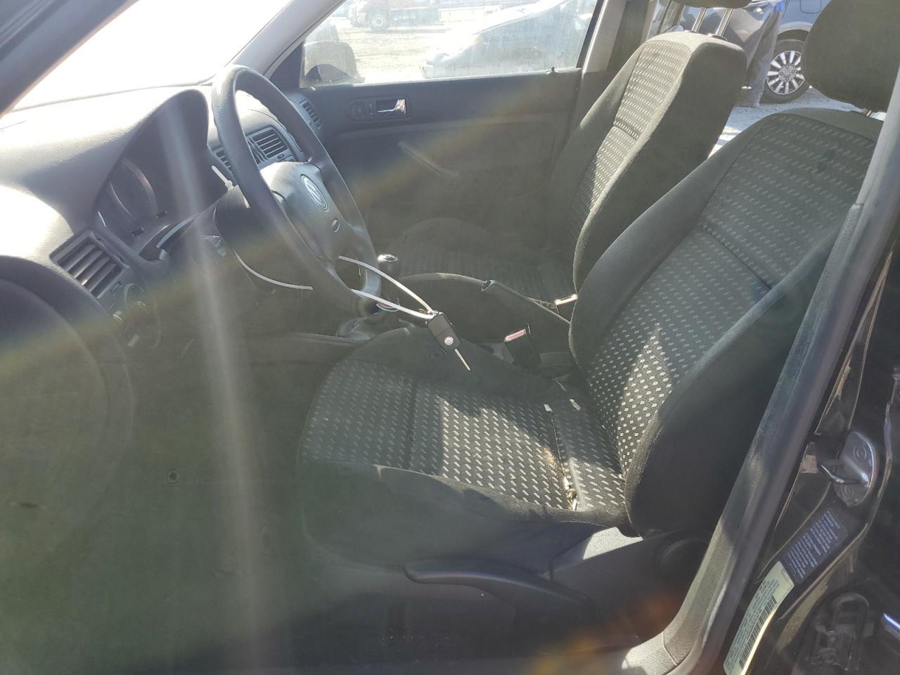 2005 VOLKSWAGEN JETTA