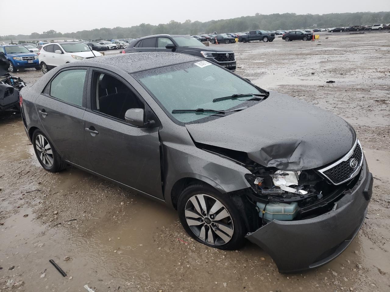 2013 KIA FORTE