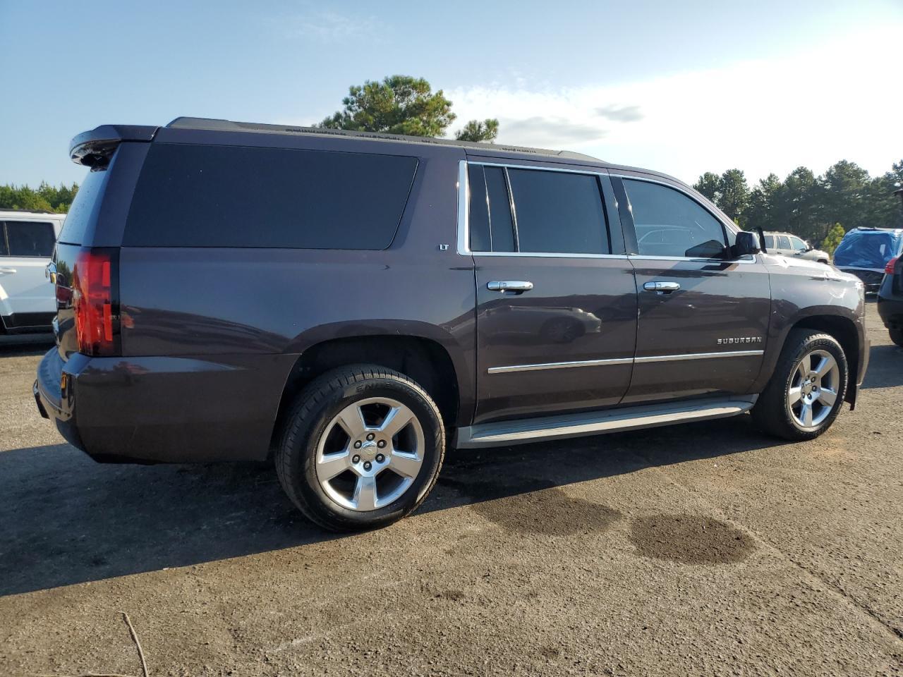 2015 CHEVROLET Suburban