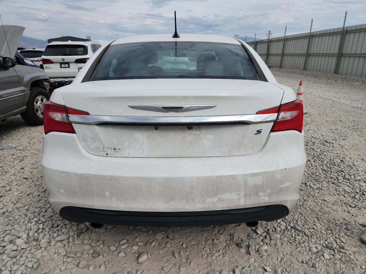 2012 CHRYSLER 200
