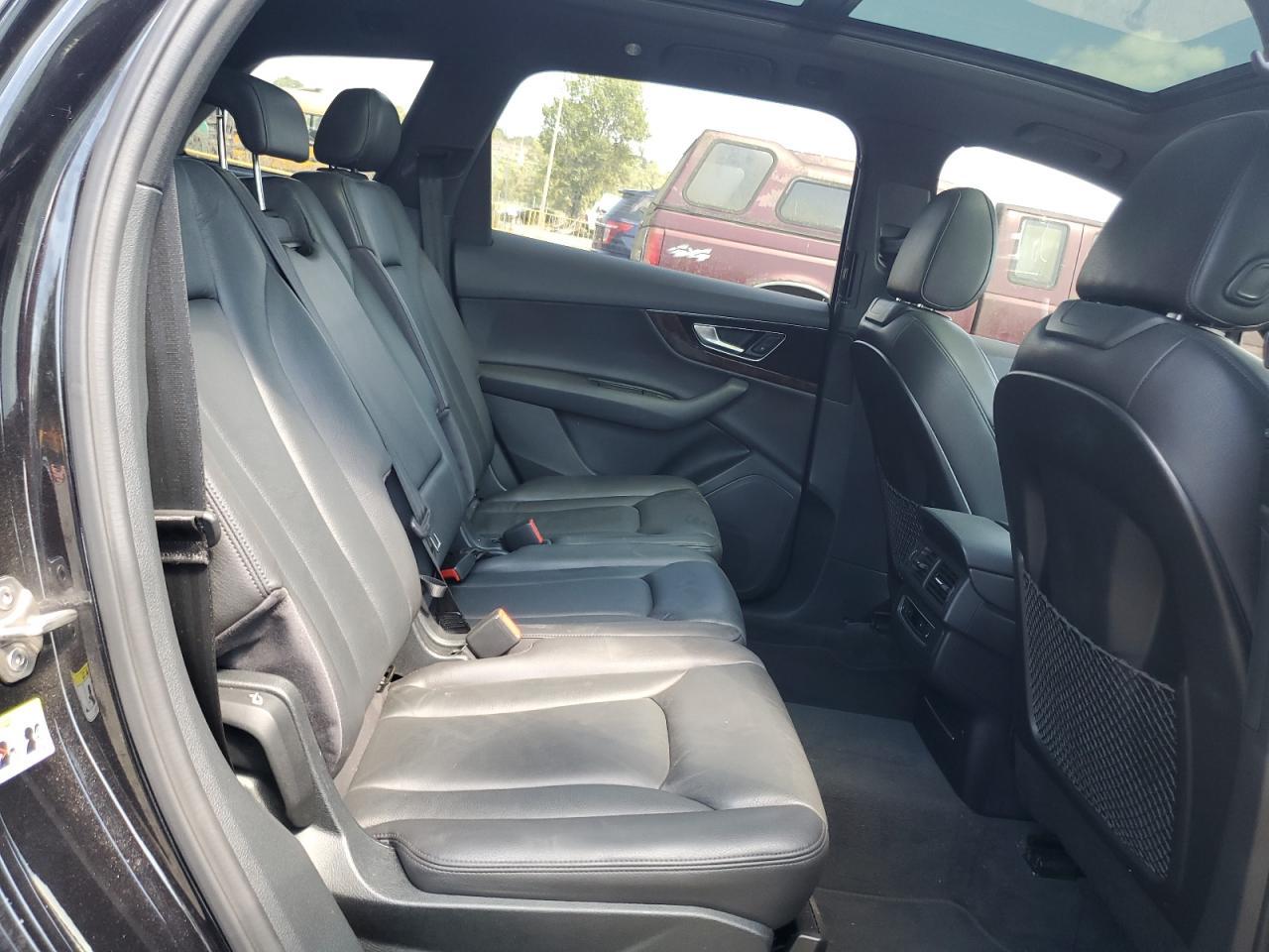2017 AUDI Q7