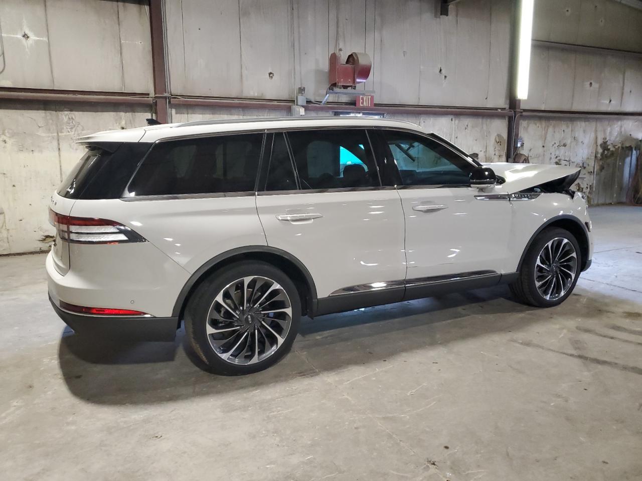 2021 LINCOLN Aviator