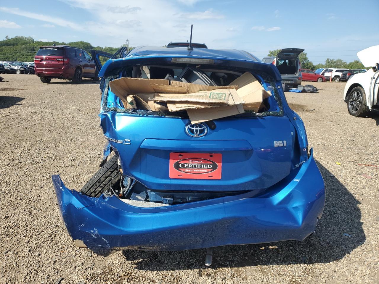 2014 TOYOTA Prius c